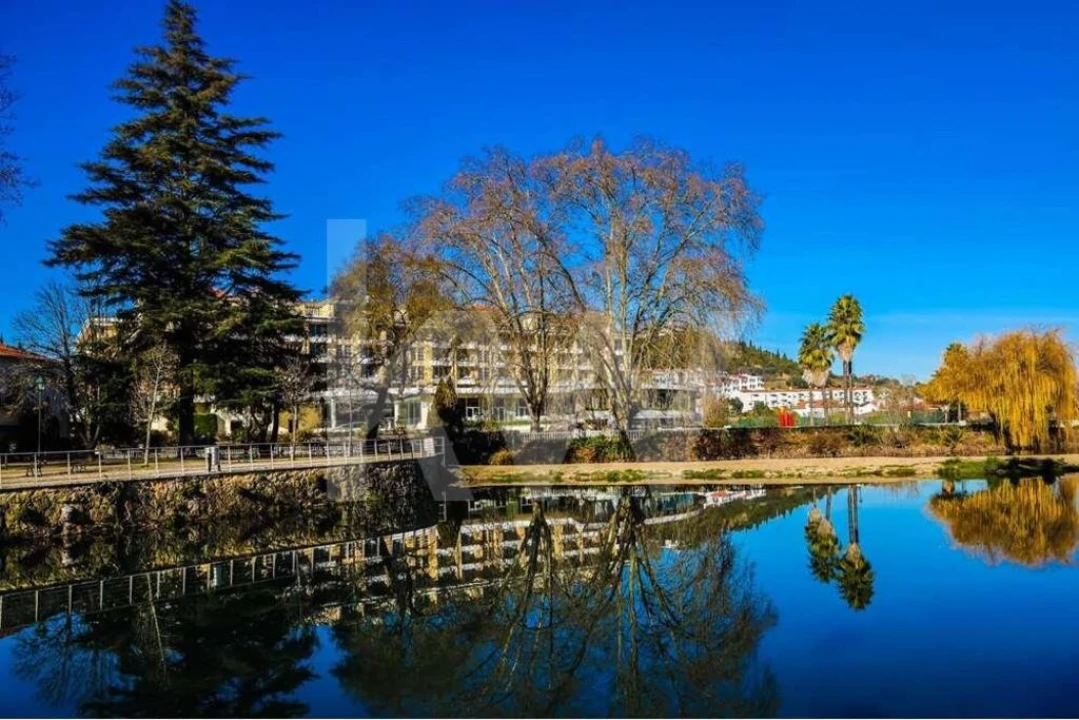 Terreno para Venda em Casais e Alviobeira Foto 3