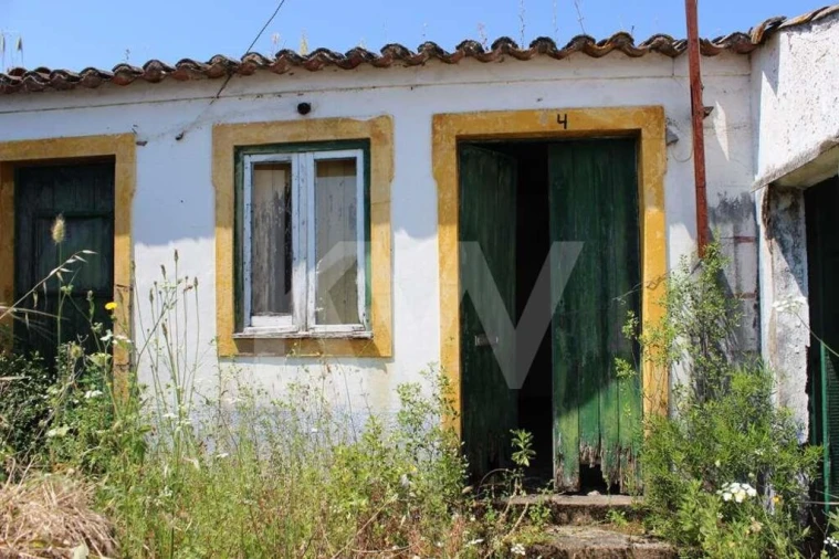 Terreno para Venda em Casais e Alviobeira Foto 4