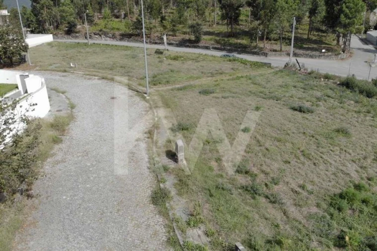 Terreno para Venda em Palmeira de Faro e Curvos Foto 7