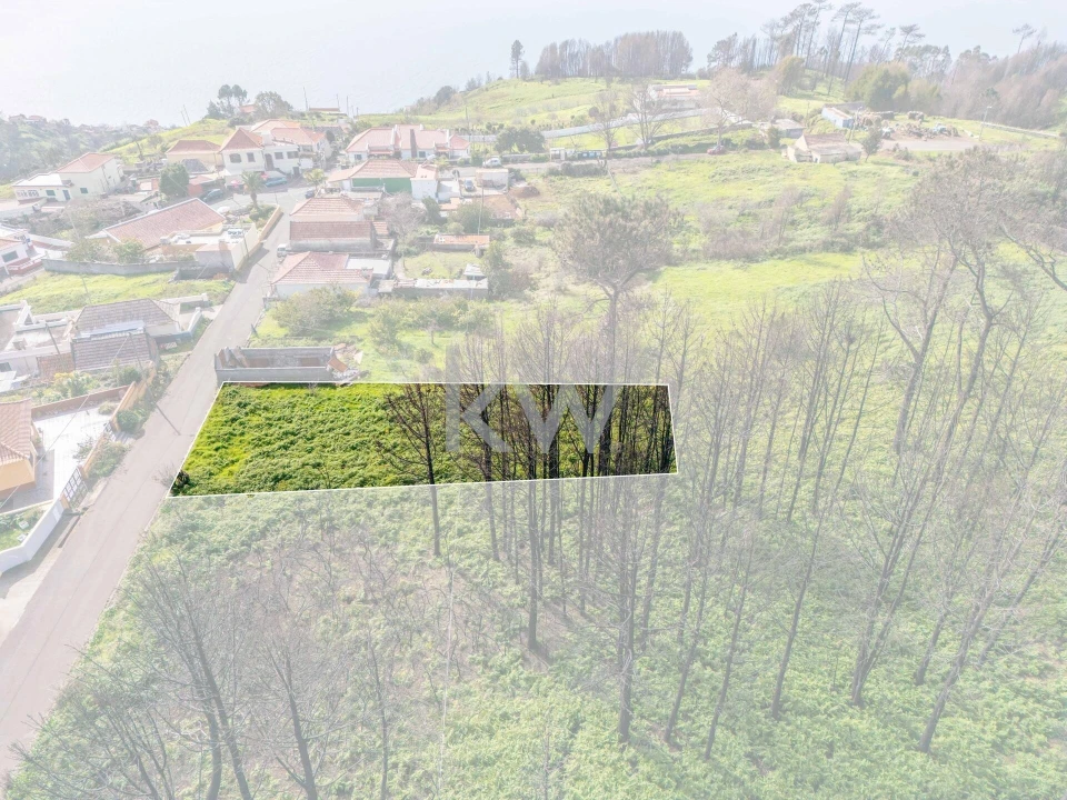 Terreno para Venda em Fajã da Ovelha Foto 17