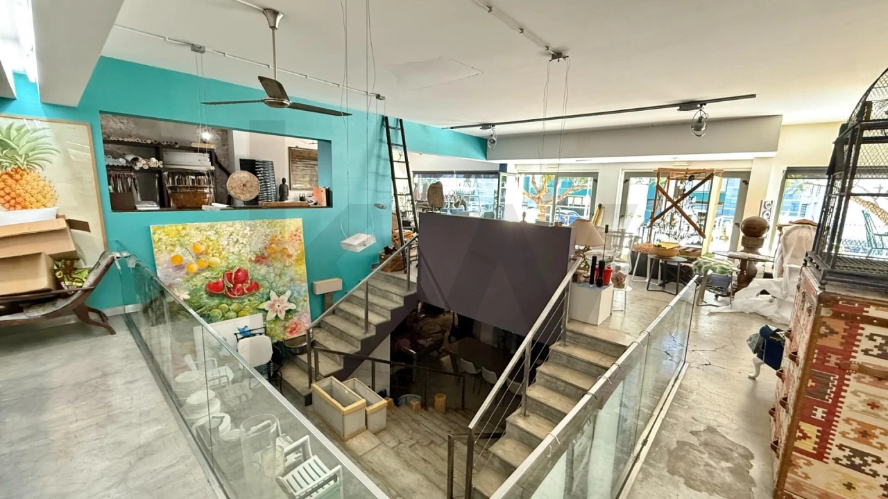 Loja para Venda em Funchal (São Pedro) Foto 3