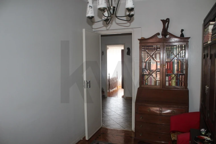 Apartamento T2 para Venda em Falagueira-Venda Nova Foto 13