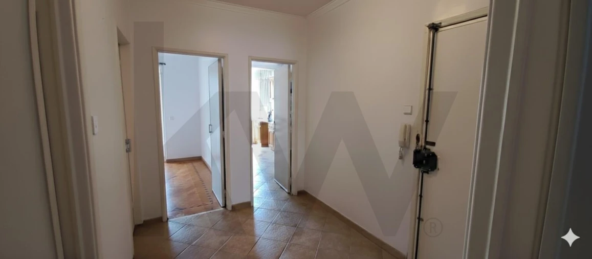 Apartamento T2 para Venda em Falagueira-Venda Nova Foto 18