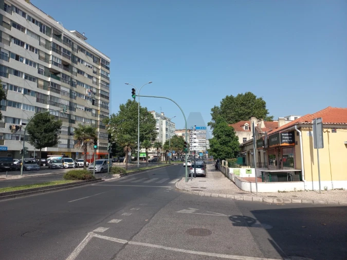 Apartamento T2 para Venda em Falagueira-Venda Nova