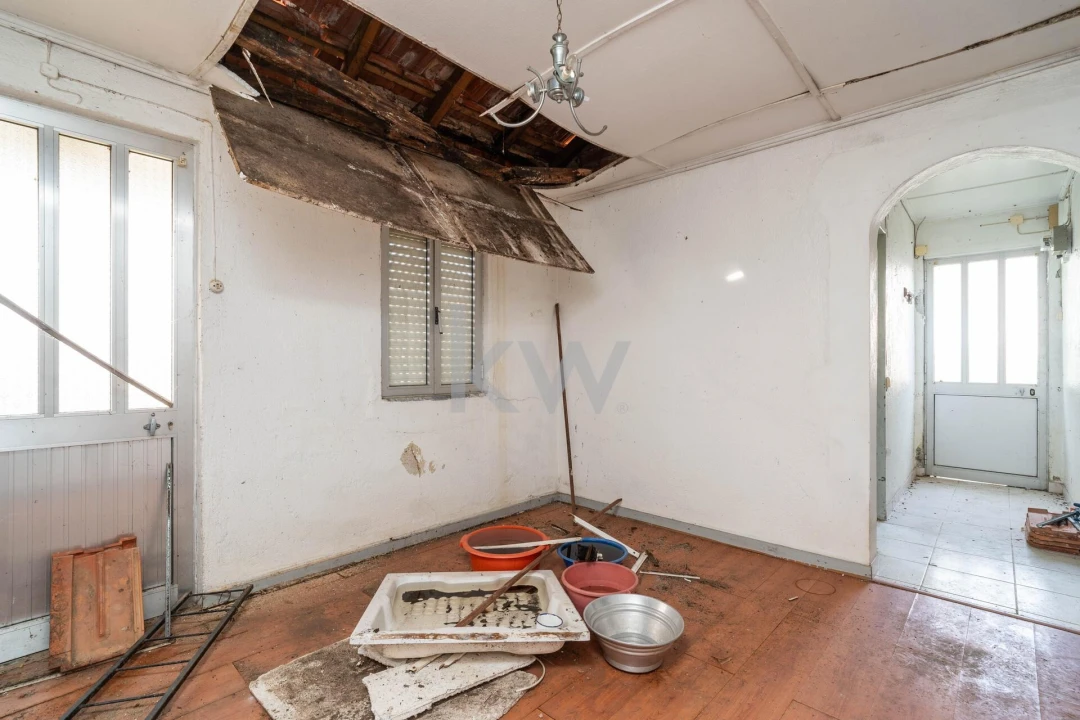 Moradia T3 para Venda em Ceira Foto 16