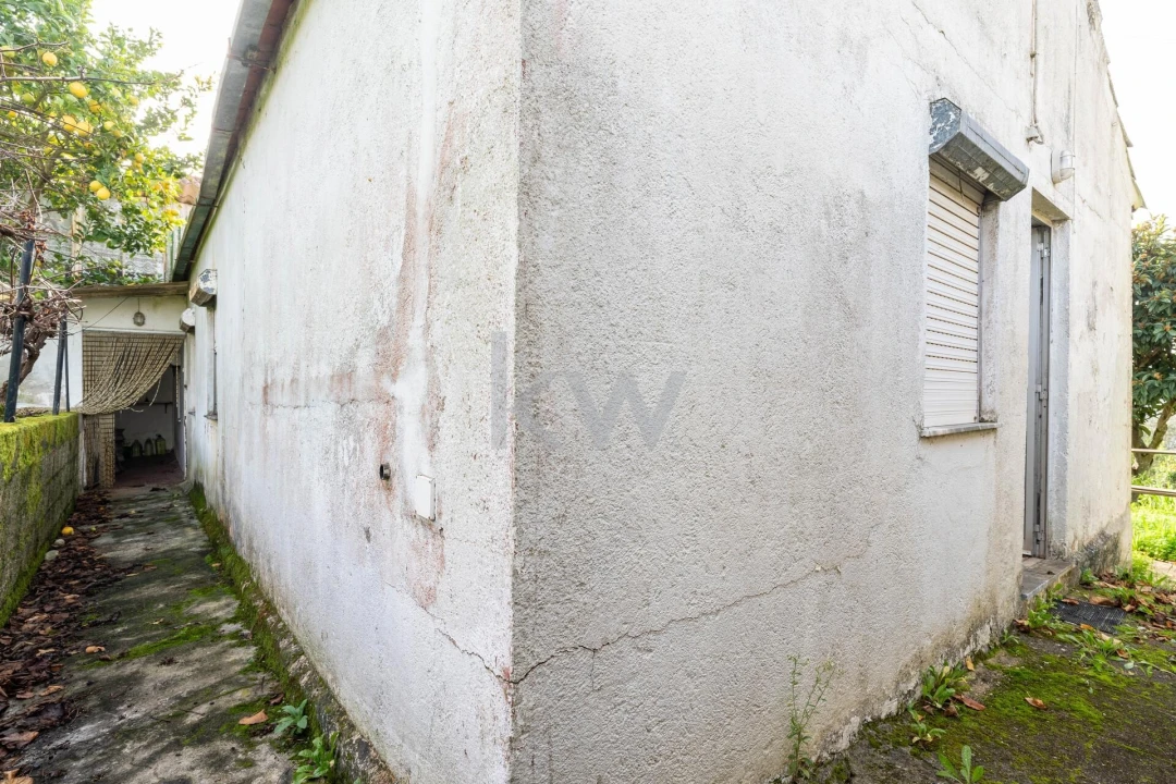 Moradia T3 para Venda em Ceira Foto 10