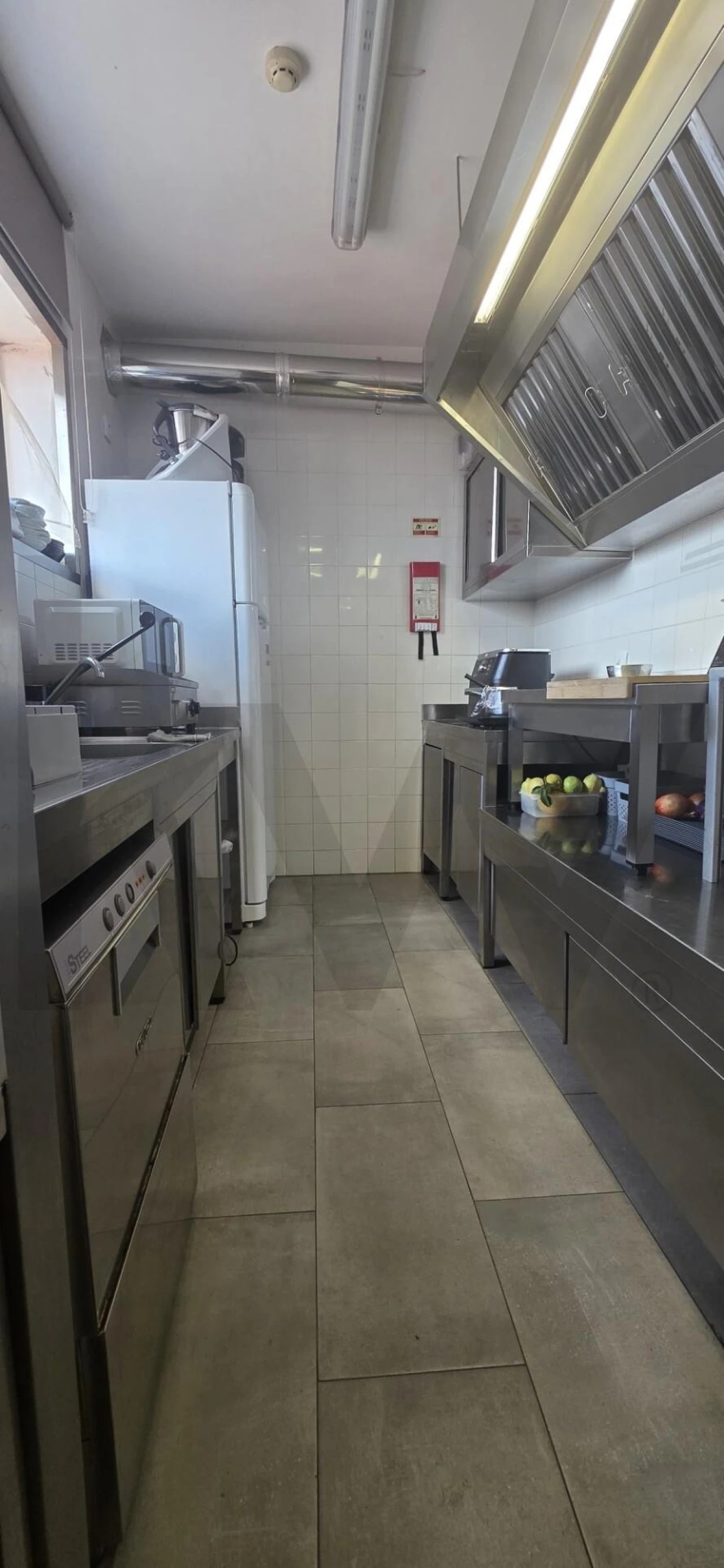 Loja para Trespasse em Santo Antonio dos Olivais Foto 9