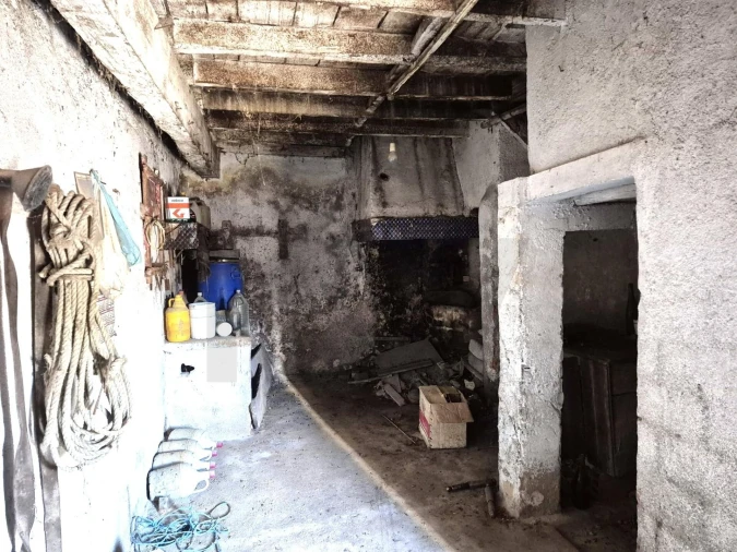 Moradia T2 para Venda em Trouxemil e Torre de Vilela Foto 7