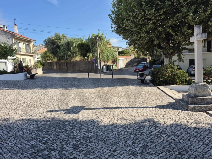 Moradia T2 para Venda em Trouxemil e Torre de Vilela Foto 32