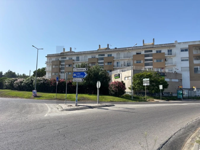 Apartamento T2 para Venda em Sesimbra (Castelo) Foto 16