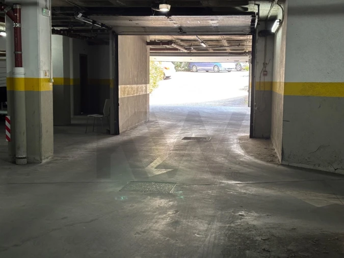 Apartamento T2 para Venda em Sesimbra (Castelo) Foto 14