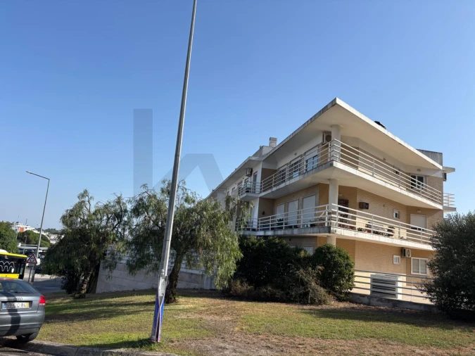 Apartamento T2 para Venda em Sesimbra (Castelo) Foto 15