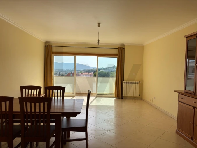 Apartamento T2 para Venda em Sesimbra (Castelo) Foto 3