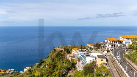 Moradia T2 para Venda em Arco da Calheta