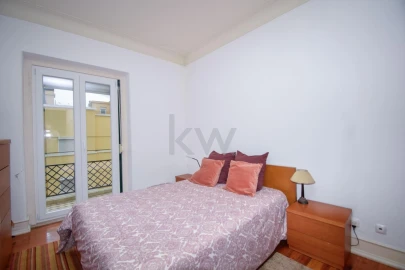 Apartamento T3 para Venda em Campo de Ourique