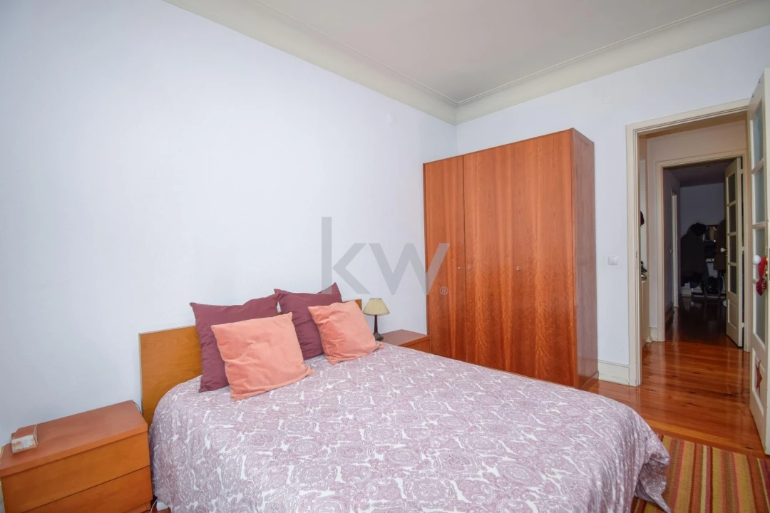 Apartamento T3 para Venda em Campo de Ourique Foto 12