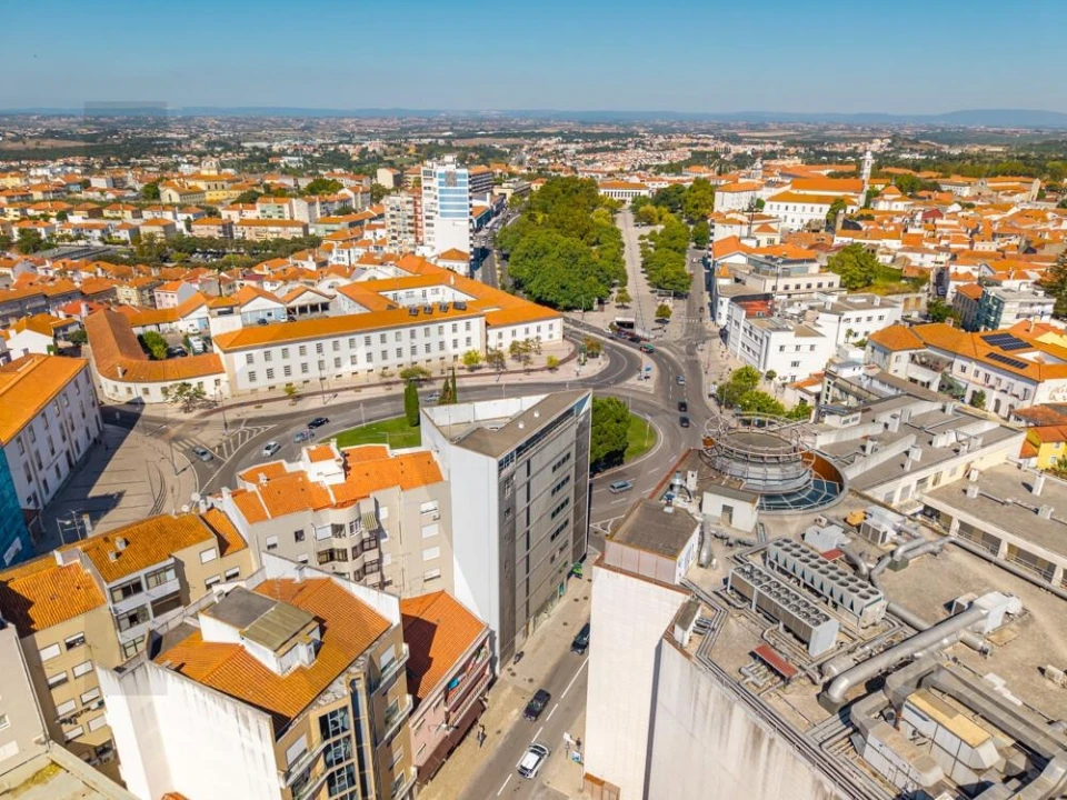 Escritório para Venda em Romeira e Várzea Foto 28