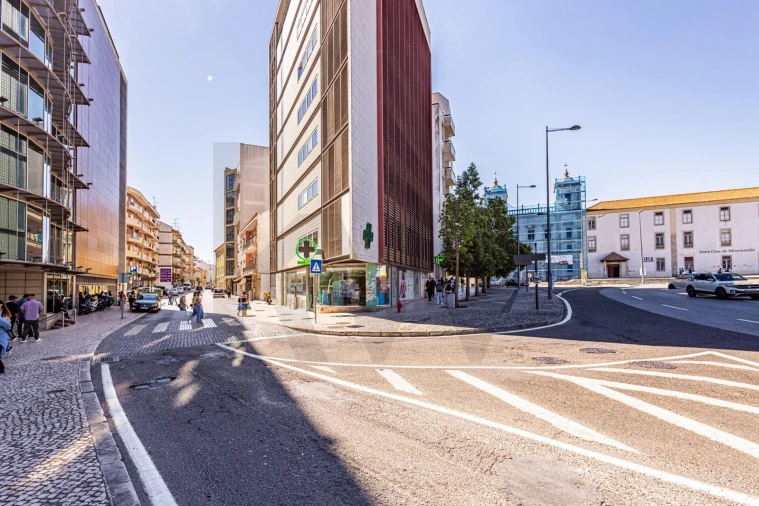 Escritório para Venda em Romeira e Várzea Foto 3