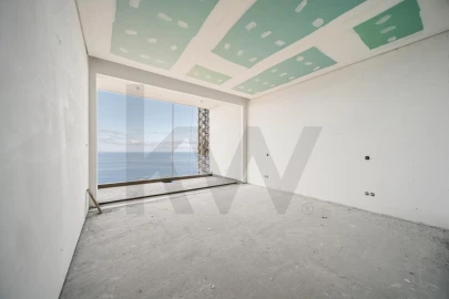 Moradia T4 para Venda em Arco da Calheta