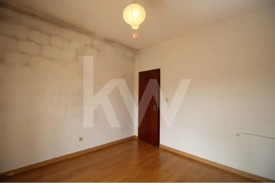 Moradia T2 para Venda em Bobadela Foto 28