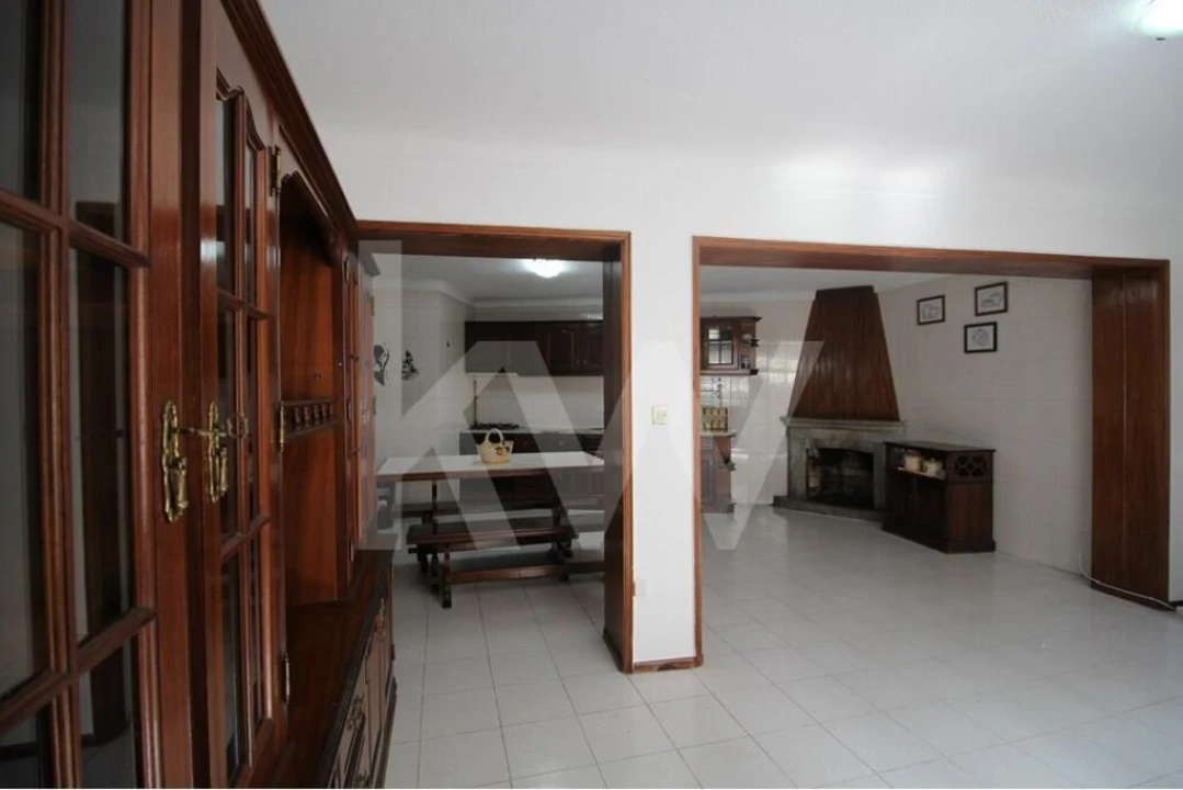 Moradia T2 para Venda em Bobadela Foto 8