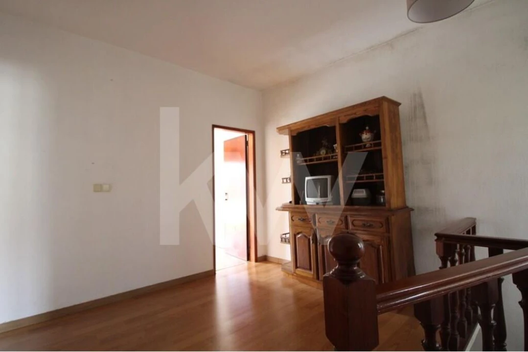 Moradia T2 para Venda em Bobadela Foto 24