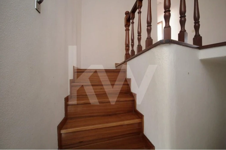 Moradia T2 para Venda em Bobadela Foto 23