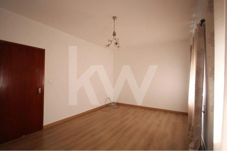 Moradia T2 para Venda em Bobadela Foto 21