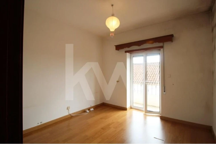 Moradia T2 para Venda em Bobadela Foto 26