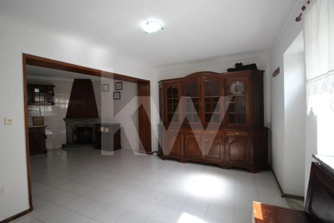 Moradia T2 para Venda em Bobadela Foto 9