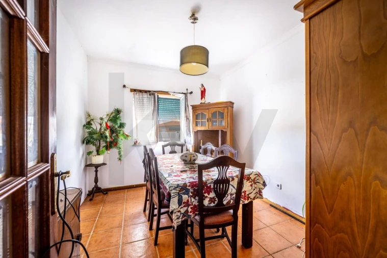 Moradia T5 para Venda em Rebordãos Foto 24