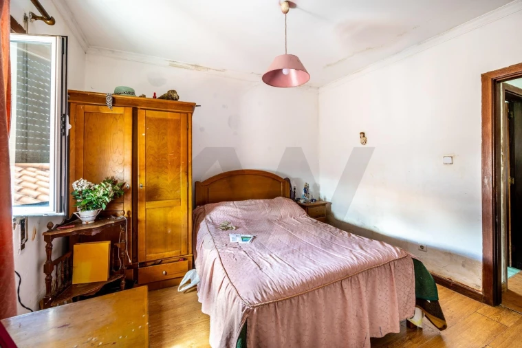 Moradia T5 para Venda em Rebordãos Foto 31