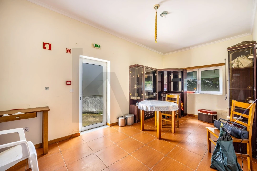 Moradia T5 para Venda em Rebordãos Foto 18