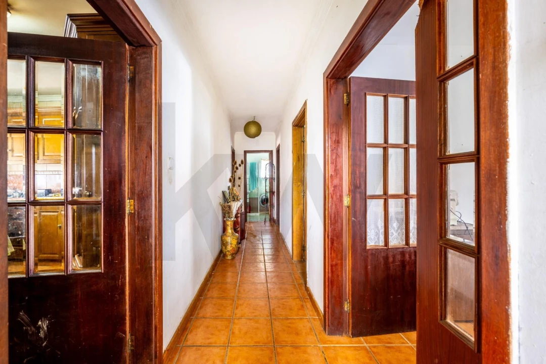 Moradia T5 para Venda em Rebordãos Foto 26