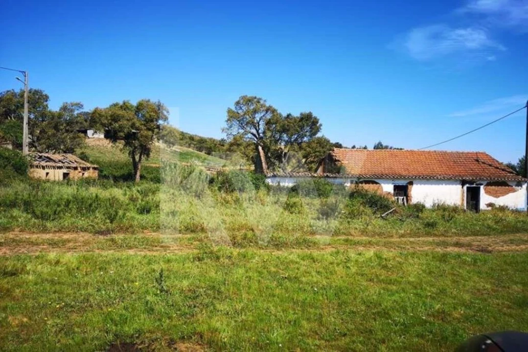 Quinta T5 para Venda em São Teotónio Foto 6