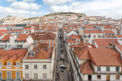 Apartamento T5 para Venda em Santa Maria Maior