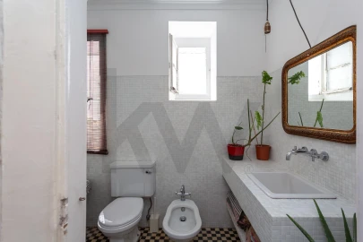 Apartamento T5 para Venda em Santa Maria Maior