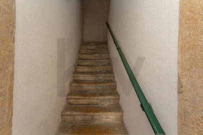 Apartamento T5 para Venda em Santa Maria Maior