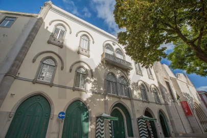 Apartamento T5 para Venda em Santa Maria Maior