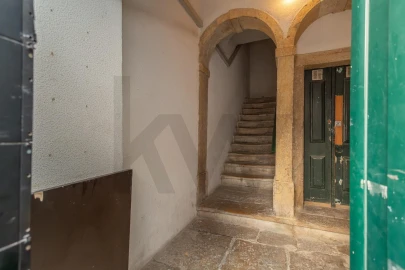 Apartamento T5 para Venda em Santa Maria Maior