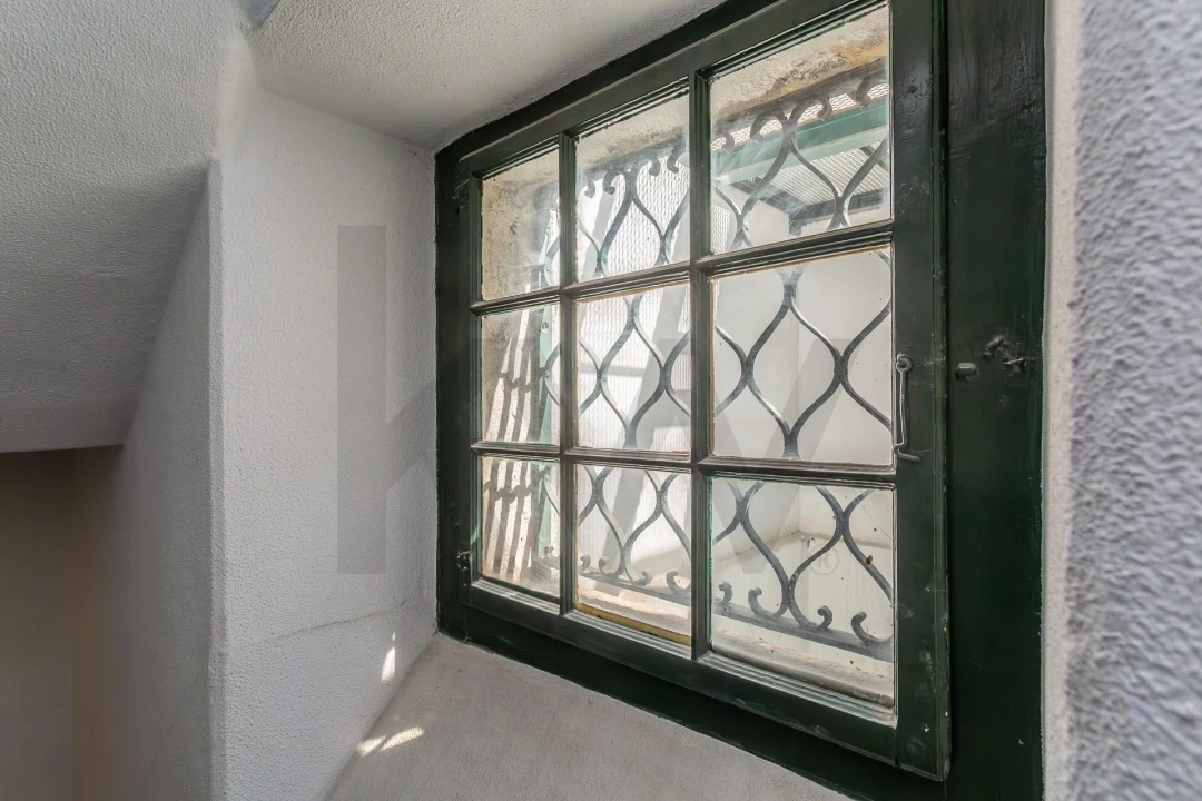 Apartamento T5 para Venda em Santa Maria Maior Foto 16