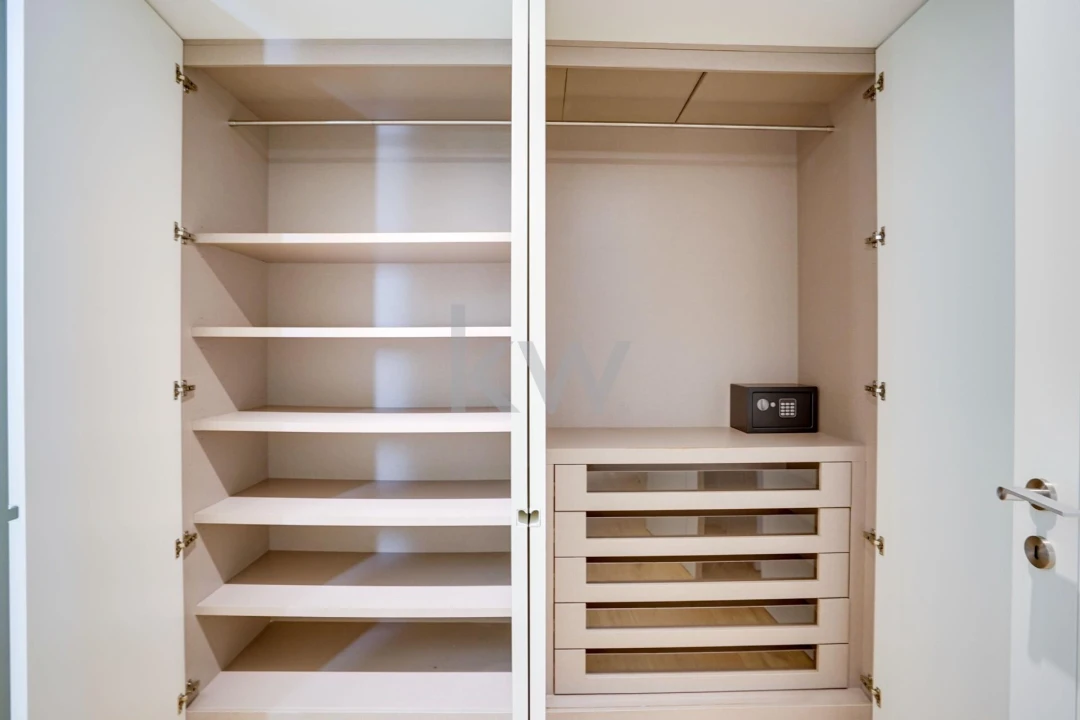 Apartamento T1 para Venda em Santo António Foto 20