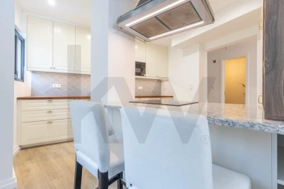Apartamento T3 para Venda em Arroios