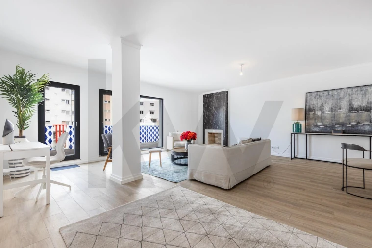 Apartamento T3 para Venda em Arroios Foto 3