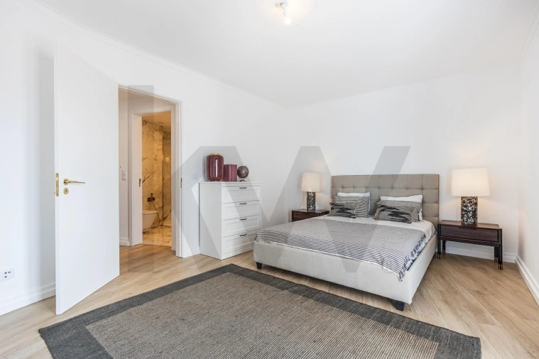 Apartamento T3 para Venda em Arroios Foto 24