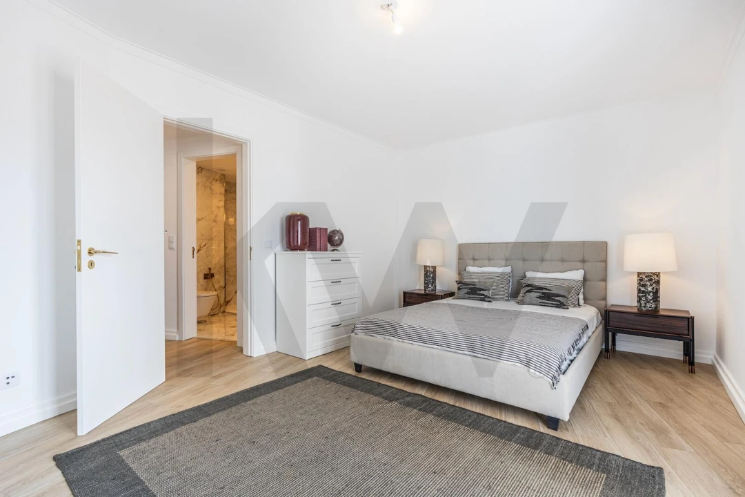 Apartamento T3 para Venda em Arroios Foto 24
