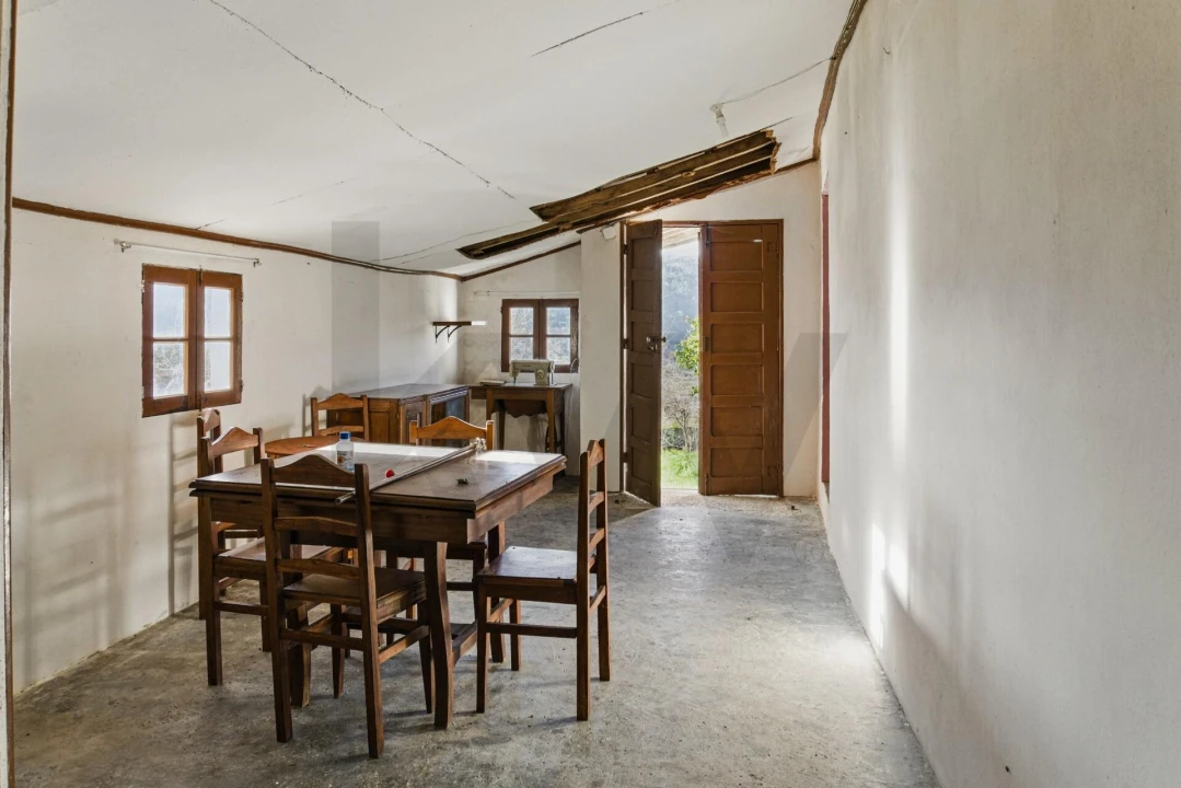 Moradia T3 para Venda em Pico de Regalados, Gondiães e Mós Foto 5