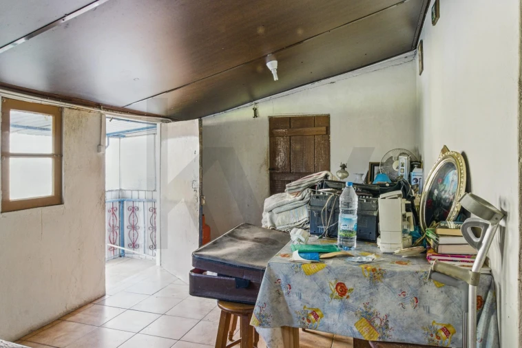 Moradia T3 para Venda em Pico de Regalados, Gondiães e Mós Foto 9