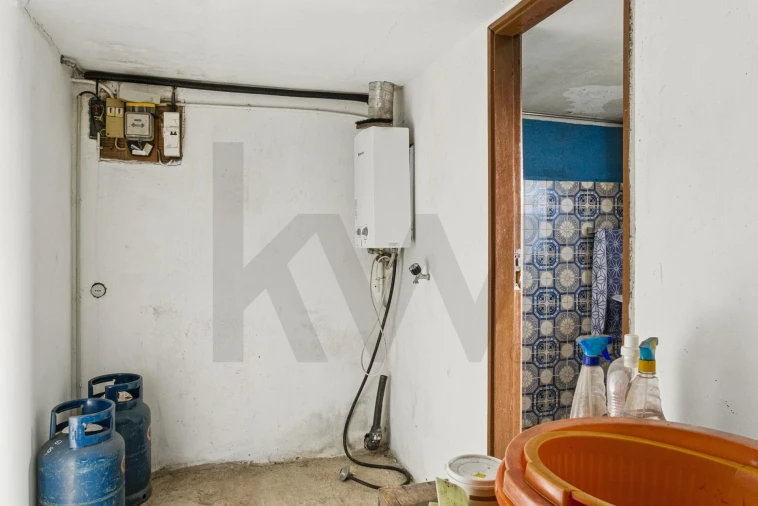 Moradia T3 para Venda em Pico de Regalados, Gondiães e Mós Foto 4