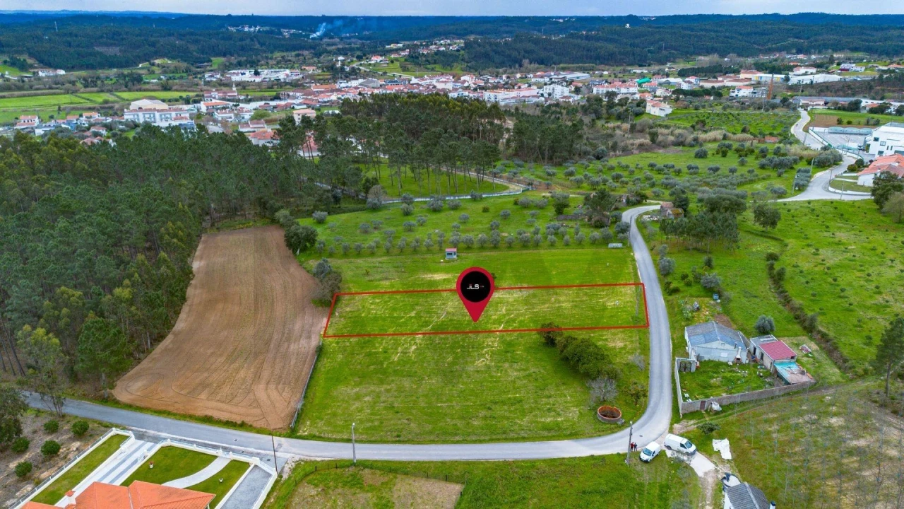 Terreno para Venda em Louriçal Foto 2